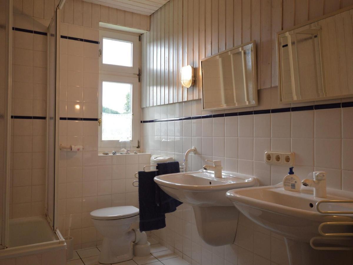 Cozy Holiday Home In Neuendorf With Garden Bagian luar foto